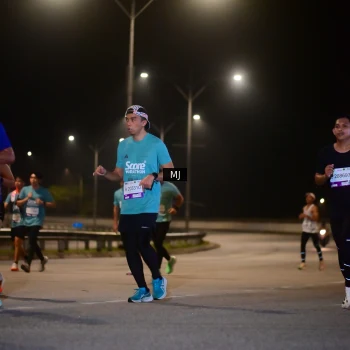 Runner Photo 2311420