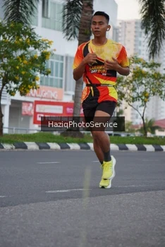 Runner Photo 2319337