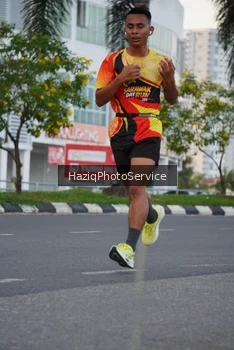 Runner Photo 2319365