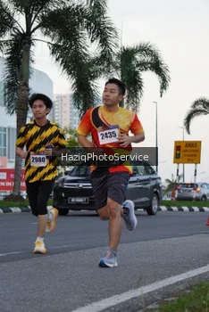 Runner Photo 2319624
