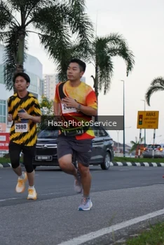 Runner Photo 2319625
