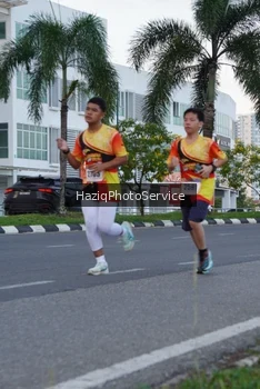 Runner Photo 2319699