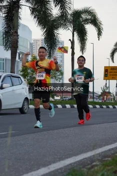 Runner Photo 2319772