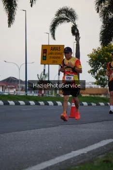 Runner Photo 2319847