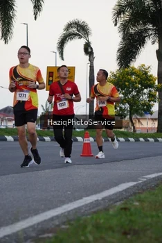 Runner Photo 2319943
