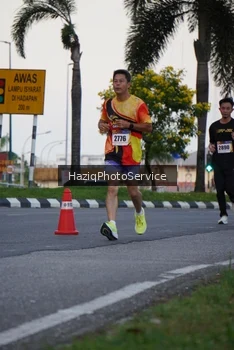 Runner Photo 2320021