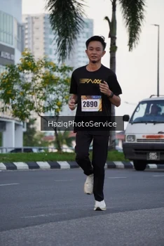 Runner Photo 2320075