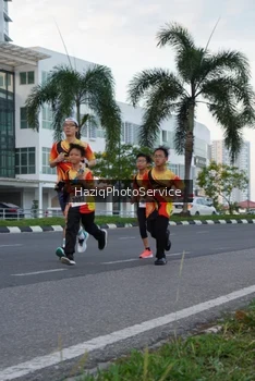 Runner Photo 2320286