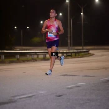 Runner Photo 2320836