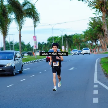 Runner Photo 2322461