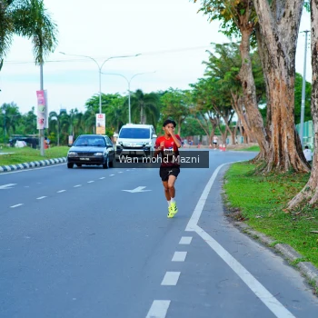 Runner Photo 2322473