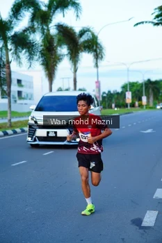 Runner Photo 2322484