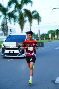 Runner Photo 2322489