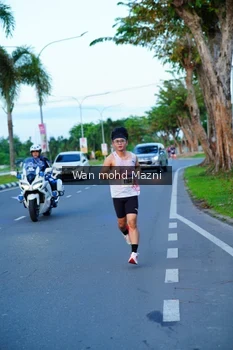 Runner Photo 2322505