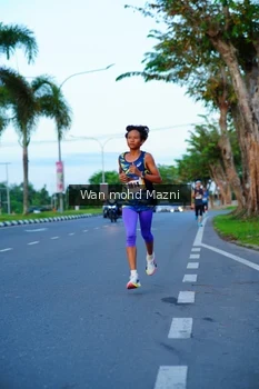 Runner Photo 2322577