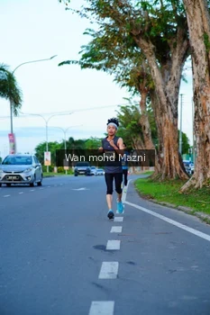 Runner Photo 2322582