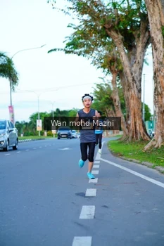 Runner Photo 2322591