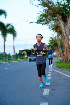 Runner Photo 2322593