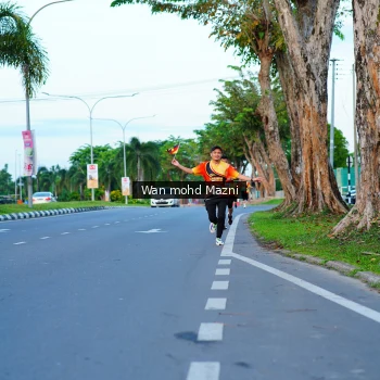 Runner Photo 2322620
