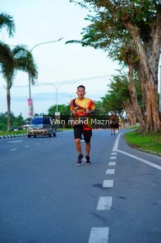 Runner Photo 2322654