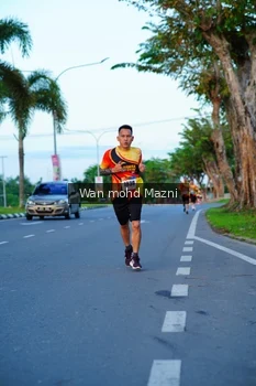 Runner Photo 2322662