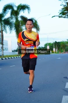 Runner Photo 2322672