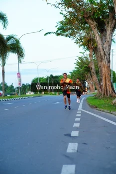 Runner Photo 2322682