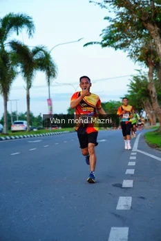 Runner Photo 2322691