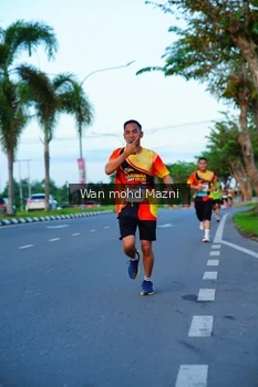 Runner Photo 2322693