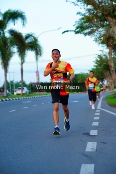 Runner Photo 2322695