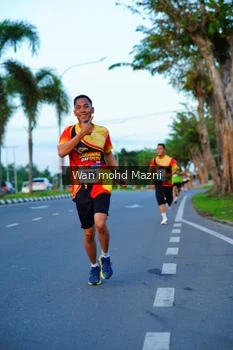Runner Photo 2322699
