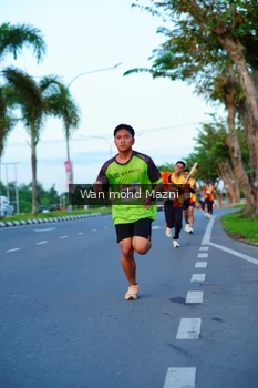 Runner Photo 2322722