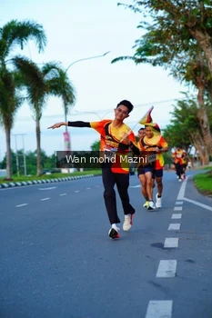 Runner Photo 2322734