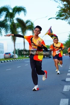 Runner Photo 2322747