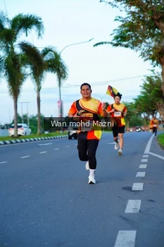 Runner Photo 2322835