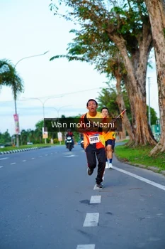 Runner Photo 2322874