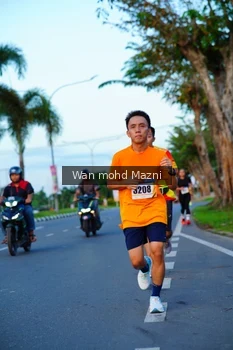 Runner Photo 2322895