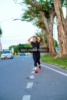 Runner Photo 2322919