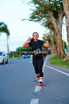 Runner Photo 2322920
