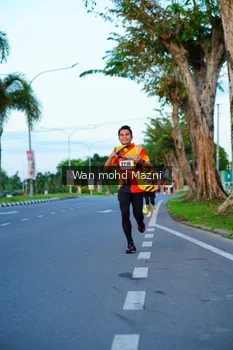 Runner Photo 2322941