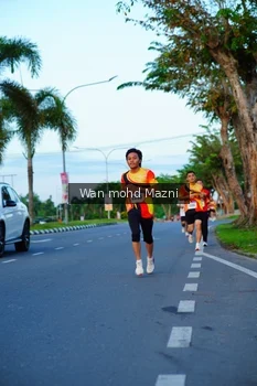 Runner Photo 2323035