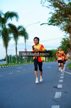Runner Photo 2323052