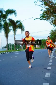 Runner Photo 2323055