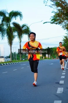 Runner Photo 2323059