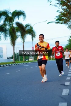 Runner Photo 2323069