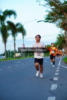 Runner Photo 2323090