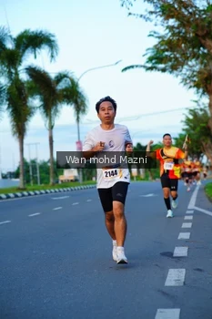 Runner Photo 2323097