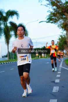 Runner Photo 2323103