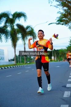 Runner Photo 2323124