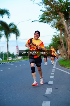 Runner Photo 2323143